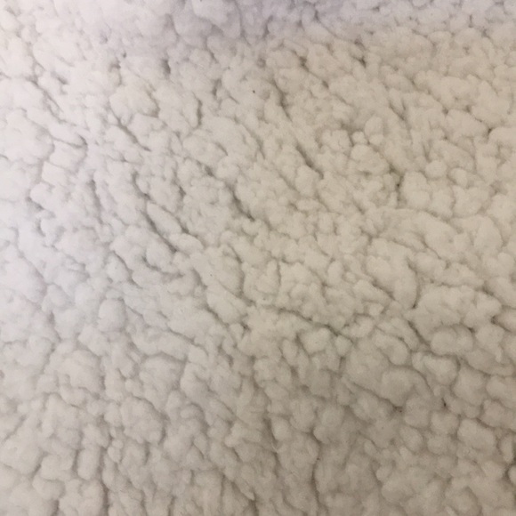 Mossimo Supply Co. Reversible Faux Sherpa & Knit Vest, size Small 🖤 - Picture 12 of 14